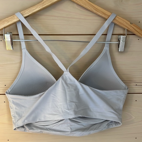 Victorias Secret 36D Bra - Picture 3 of 4